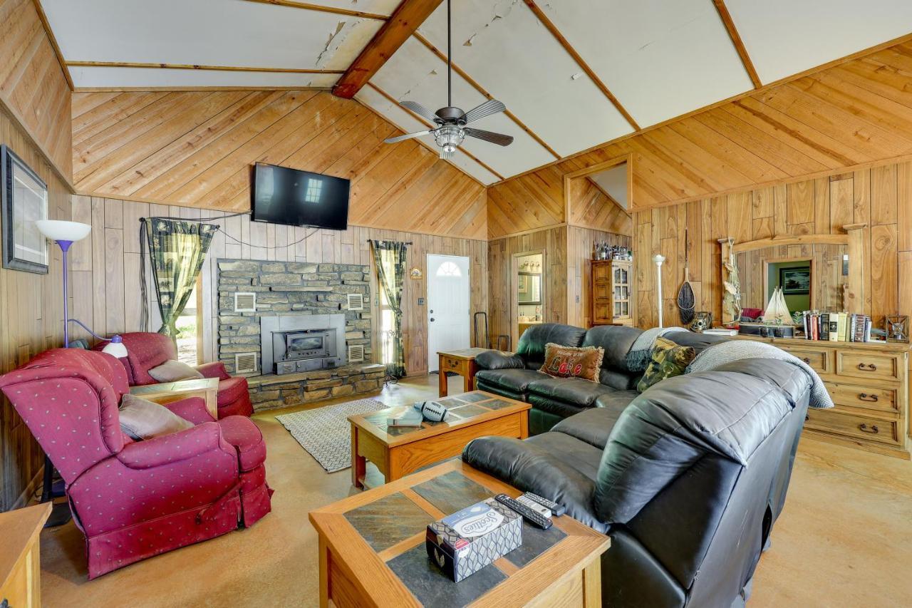 Rural Arkansas Vacation Rental With Lake Access Scranton Экстерьер фото